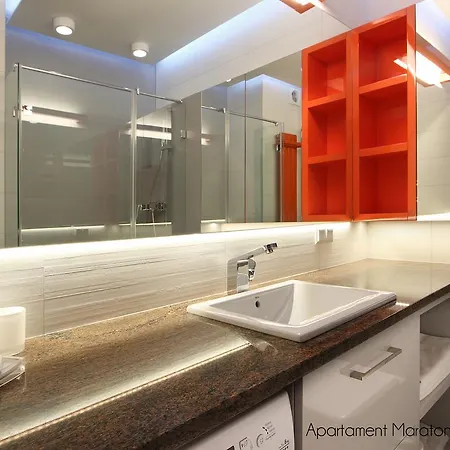 Elite Maraton Gardens Apartman *
